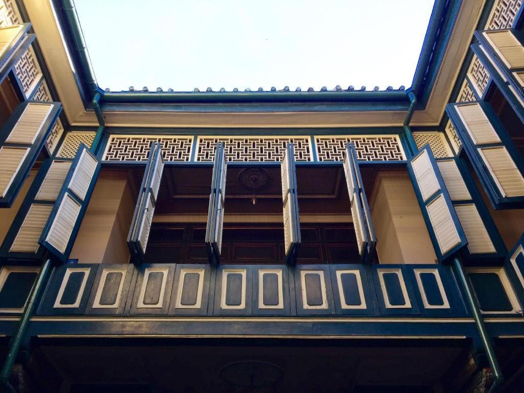 Amaliun Hotel Медан Экстерьер фото