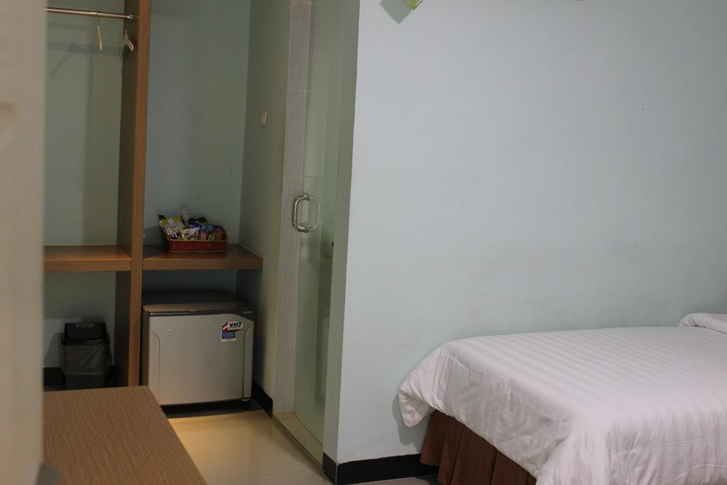 Amaliun Hotel Медан Экстерьер фото