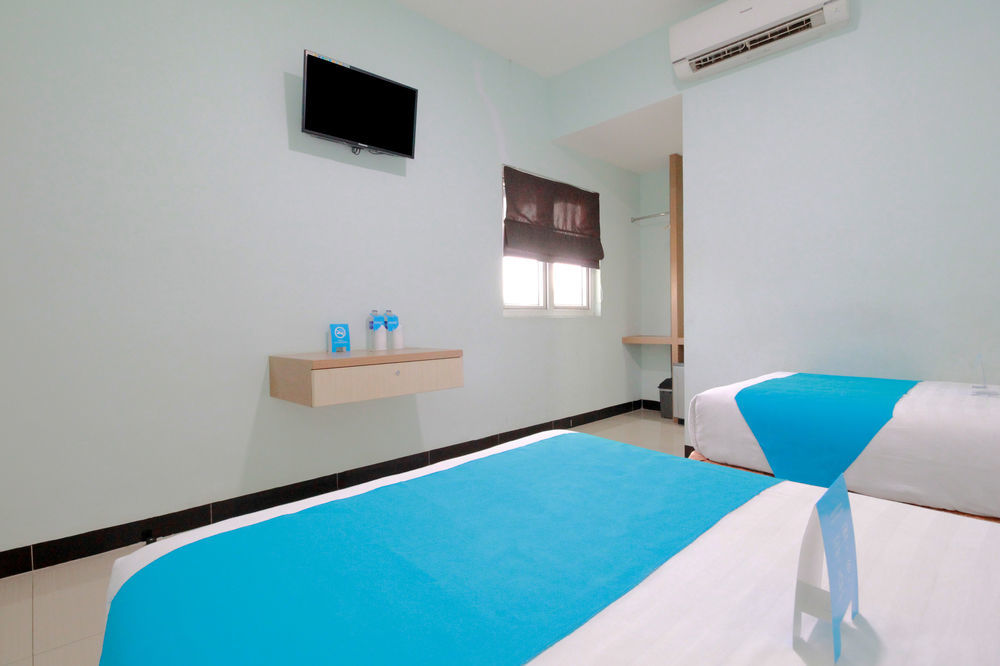 Amaliun Hotel Медан Экстерьер фото