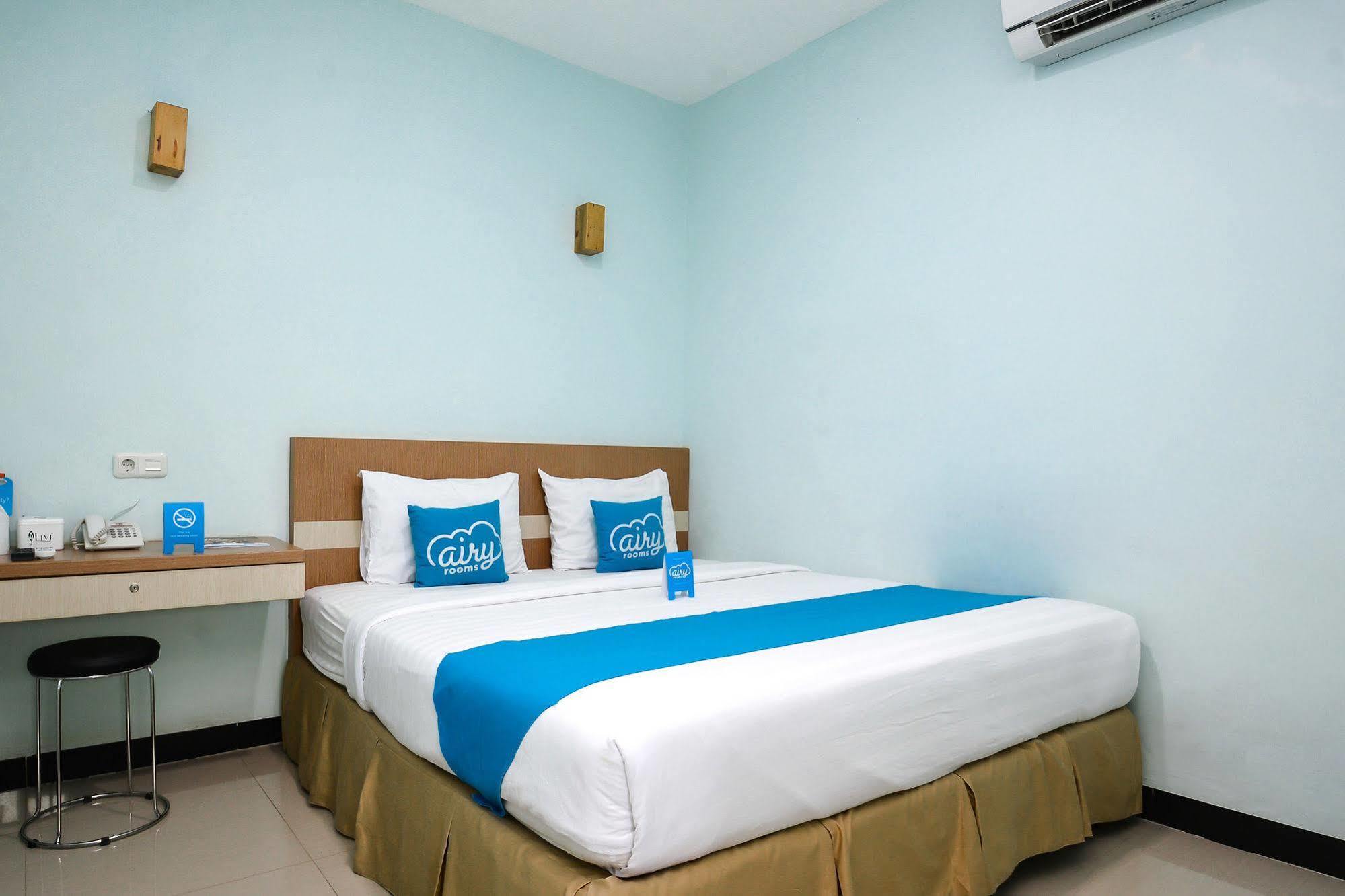 Amaliun Hotel Медан Экстерьер фото