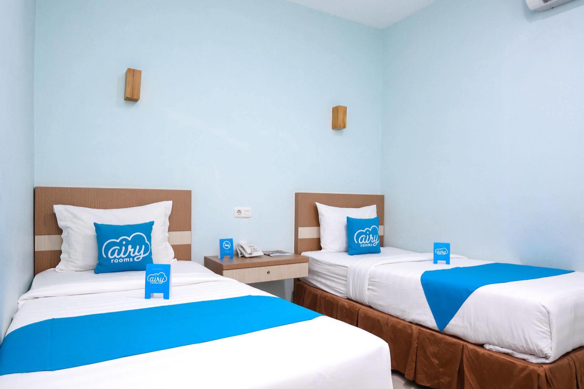 Amaliun Hotel Медан Экстерьер фото