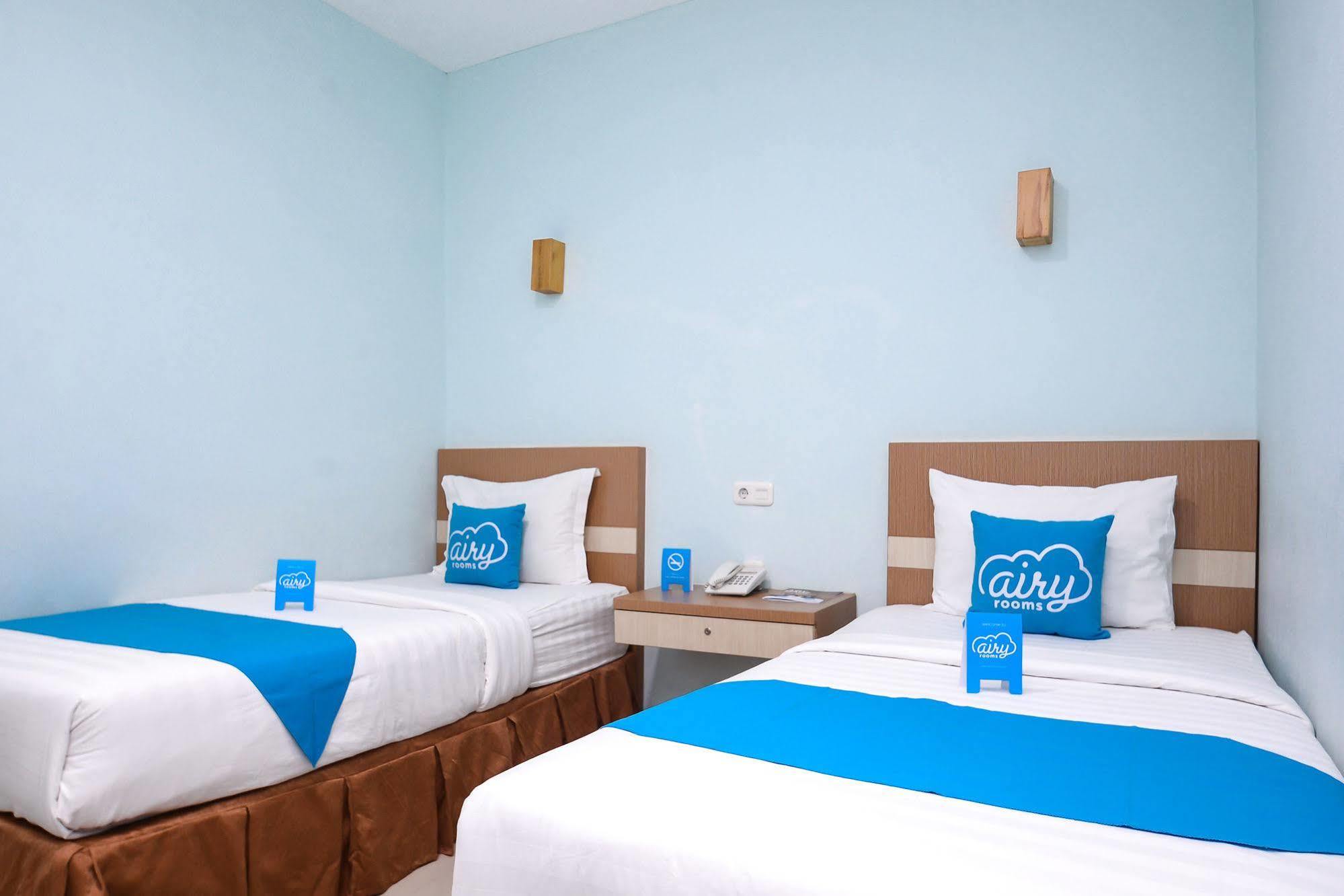 Amaliun Hotel Медан Экстерьер фото
